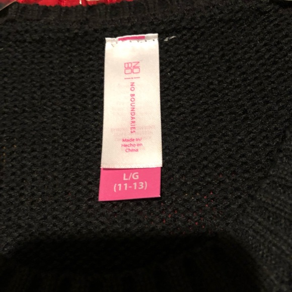 No Boundaries, Christmas Sweater! So cute, lot of compliments!!! - Picture 4 of 4